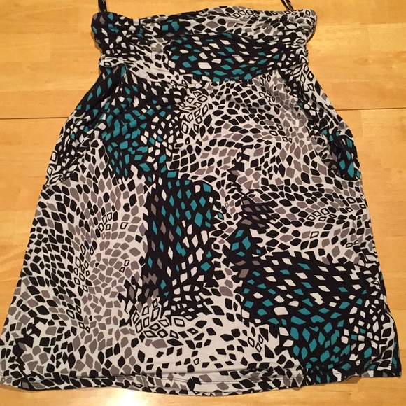 Strapless summer dress with pockets - Picture 2 of 4